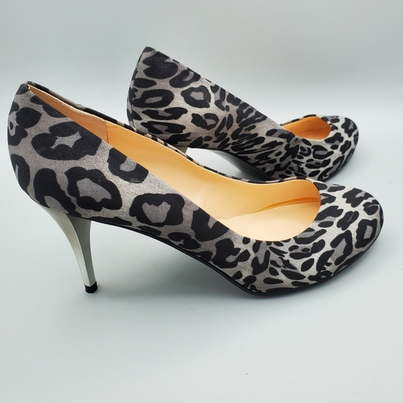 GW Sabina2 Animal print heels by Guess - Picture 1 of 5